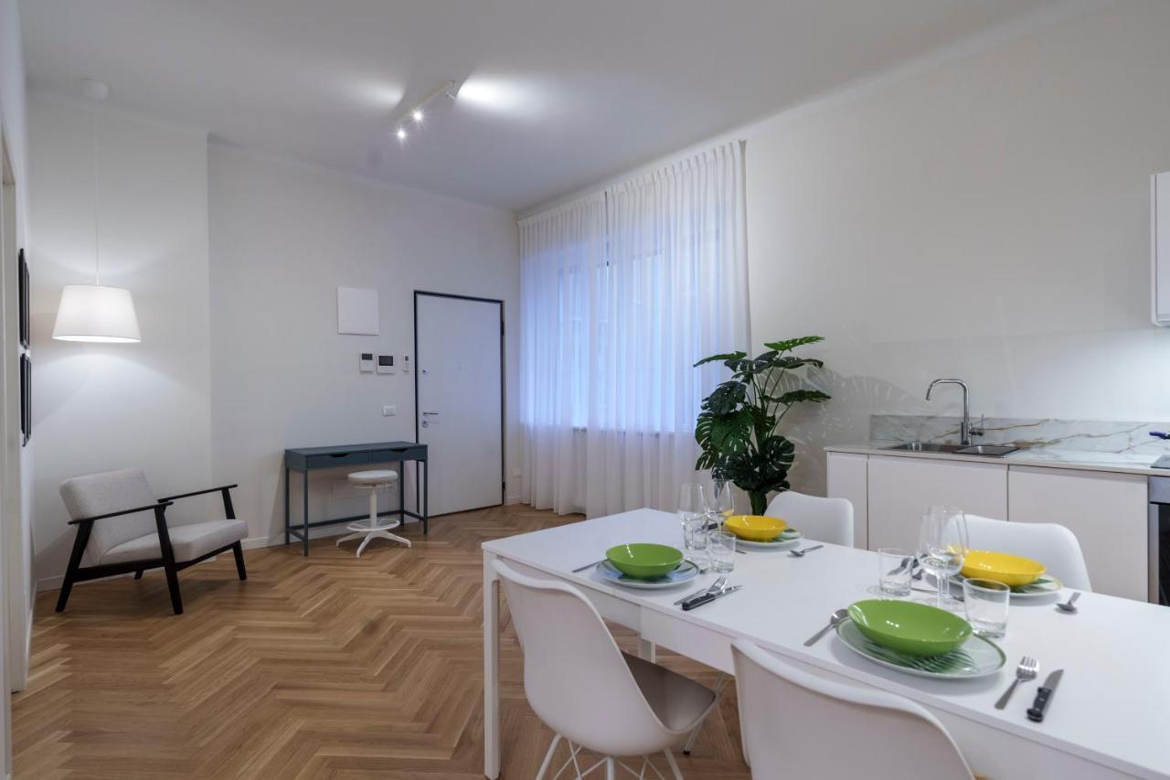 Porta Venezia-Trilocale-Luxury Con Wifi-Neflix Milão Exterior foto